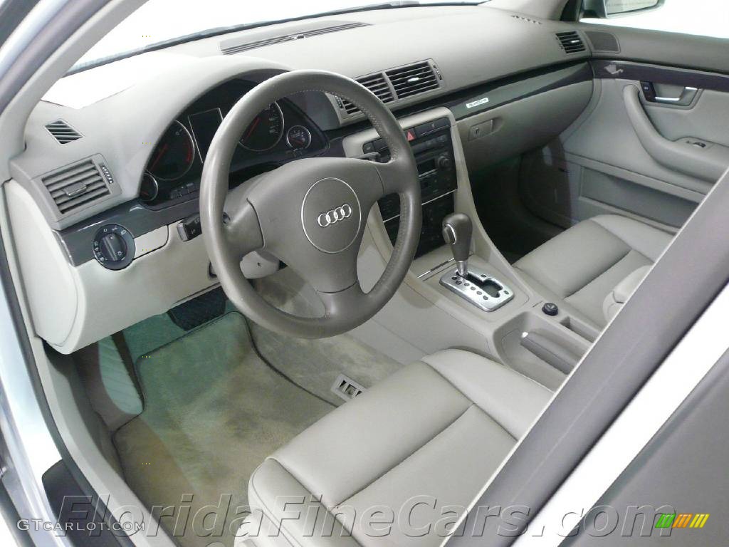 2004 A4 1.8T quattro Sedan - Light Silver Metallic / Grey photo #12