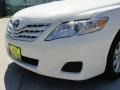 Super White - Camry LE Photo No. 10