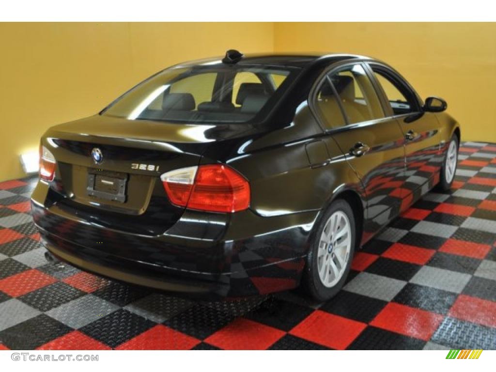 2007 3 Series 328i Sedan - Black Sapphire Metallic / Black photo #4