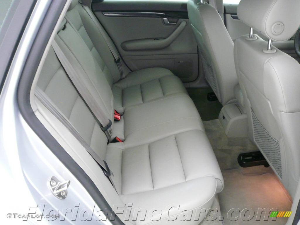2004 A4 1.8T quattro Sedan - Light Silver Metallic / Grey photo #14