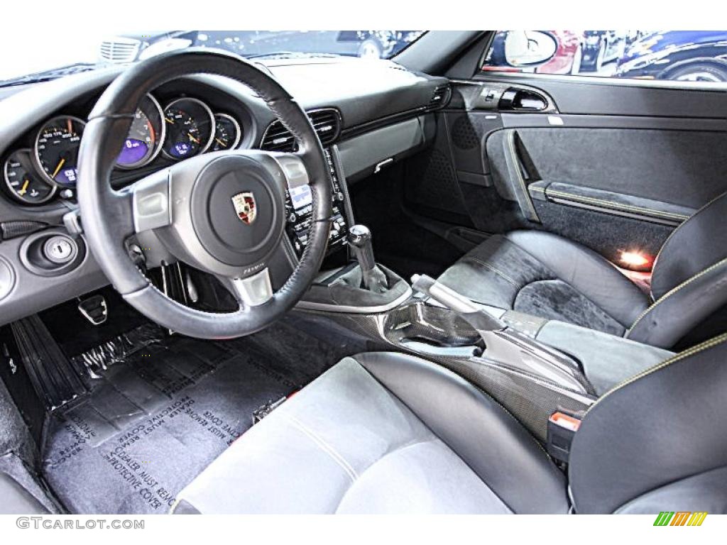 Black Interior 2008 Porsche 911 GT2 Photo #46568134