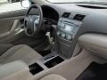 Aloe Green Metallic - Camry LE Photo No. 19