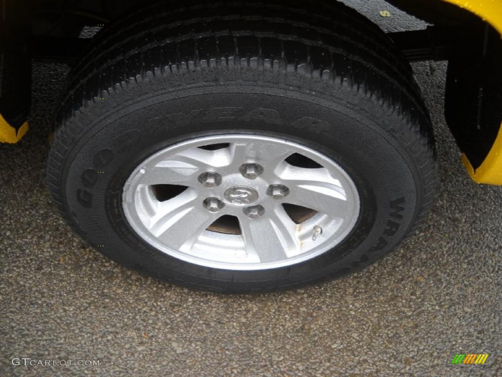 2008 Dakota SLT Crew Cab 4x4 - Detonator Yellow / Dark Slate Gray/Medium Slate Gray photo #13