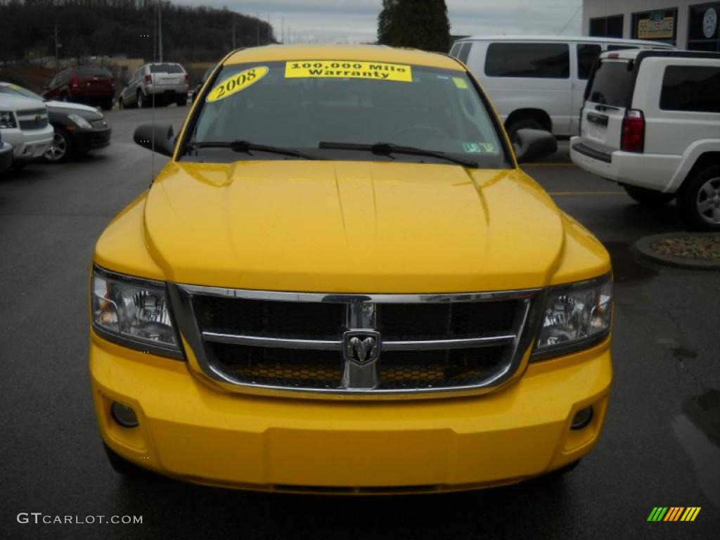 2008 Dakota SLT Crew Cab 4x4 - Detonator Yellow / Dark Slate Gray/Medium Slate Gray photo #19