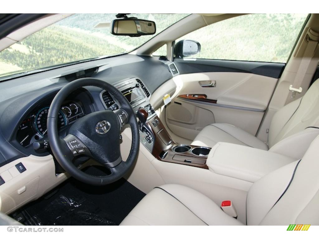 Ivory Interior 2011 Toyota Venza V6 AWD Photo #46569241
