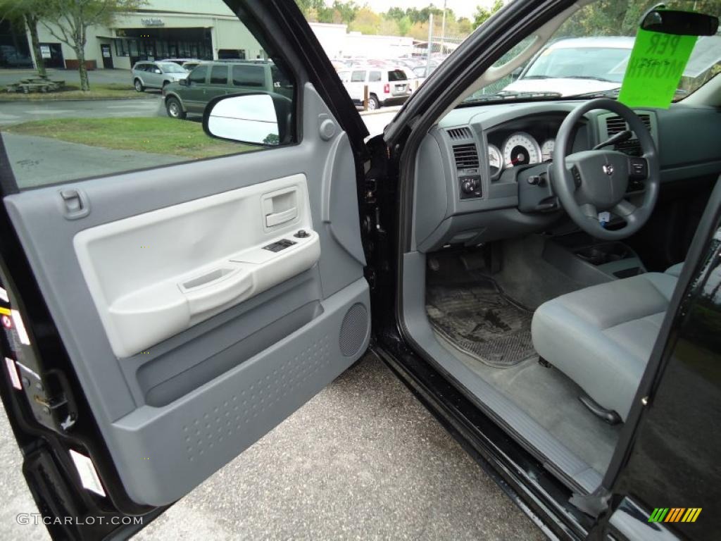 Medium Slate Gray Interior 2005 Dodge Dakota SLT Club Cab Photo #46569847