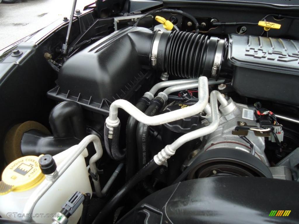 2005 Dodge Dakota SLT Club Cab 4.7 Liter SOHC 16-Valve PowerTech V8 Engine Photo #46570066