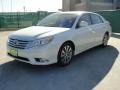 Blizzard White Pearl - Avalon Limited Photo No. 7
