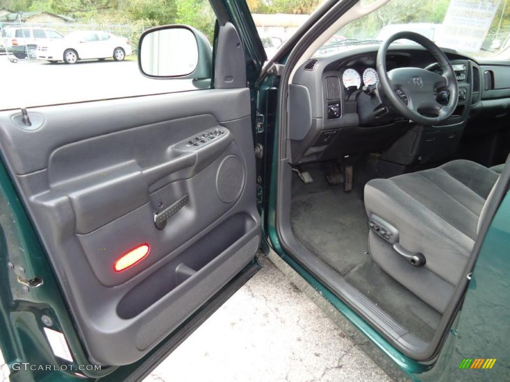 Dark Slate Gray Interior 2002 Dodge Ram 1500 SLT Quad Cab Photo #46571371