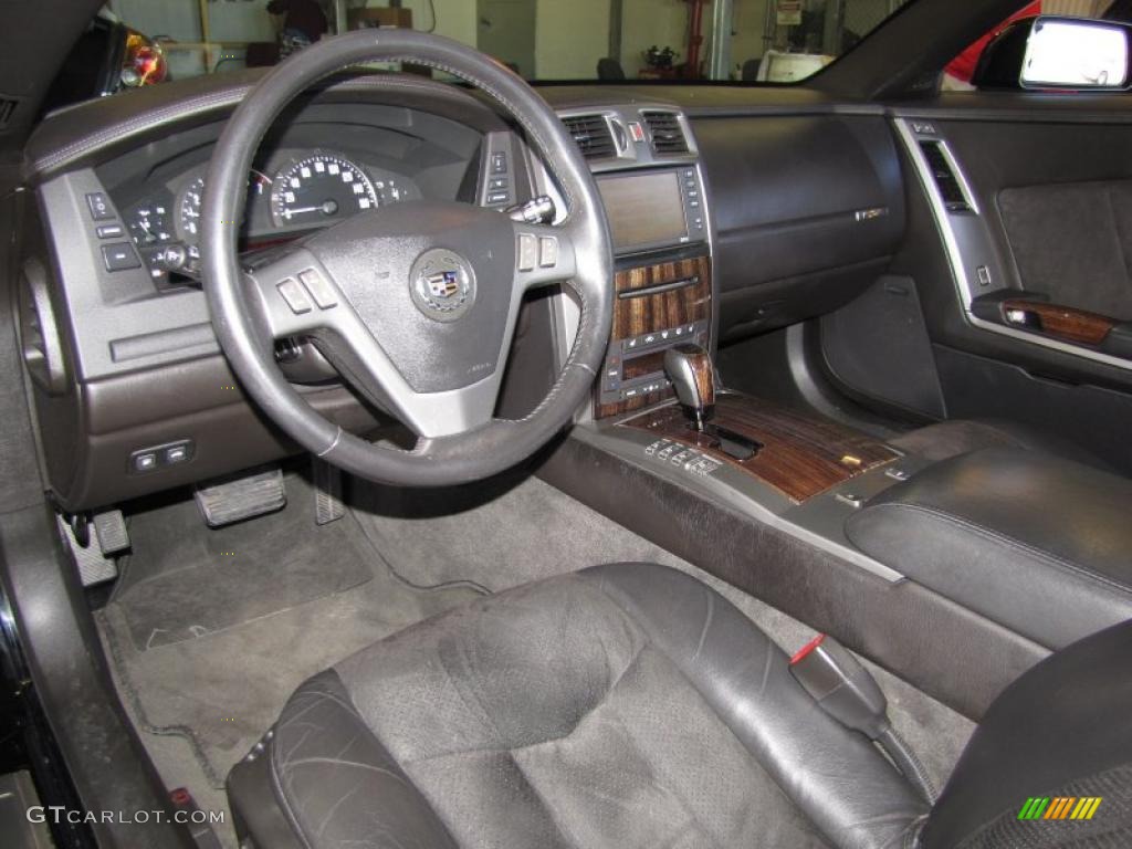 Ebony Interior 2006 Cadillac XLR -V Series Roadster Photo #46572268