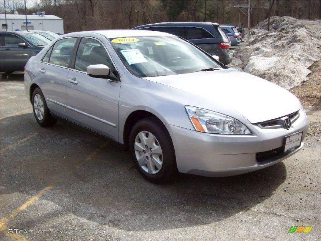 2004 Accord LX Sedan - Satin Silver Metallic / Gray photo #1