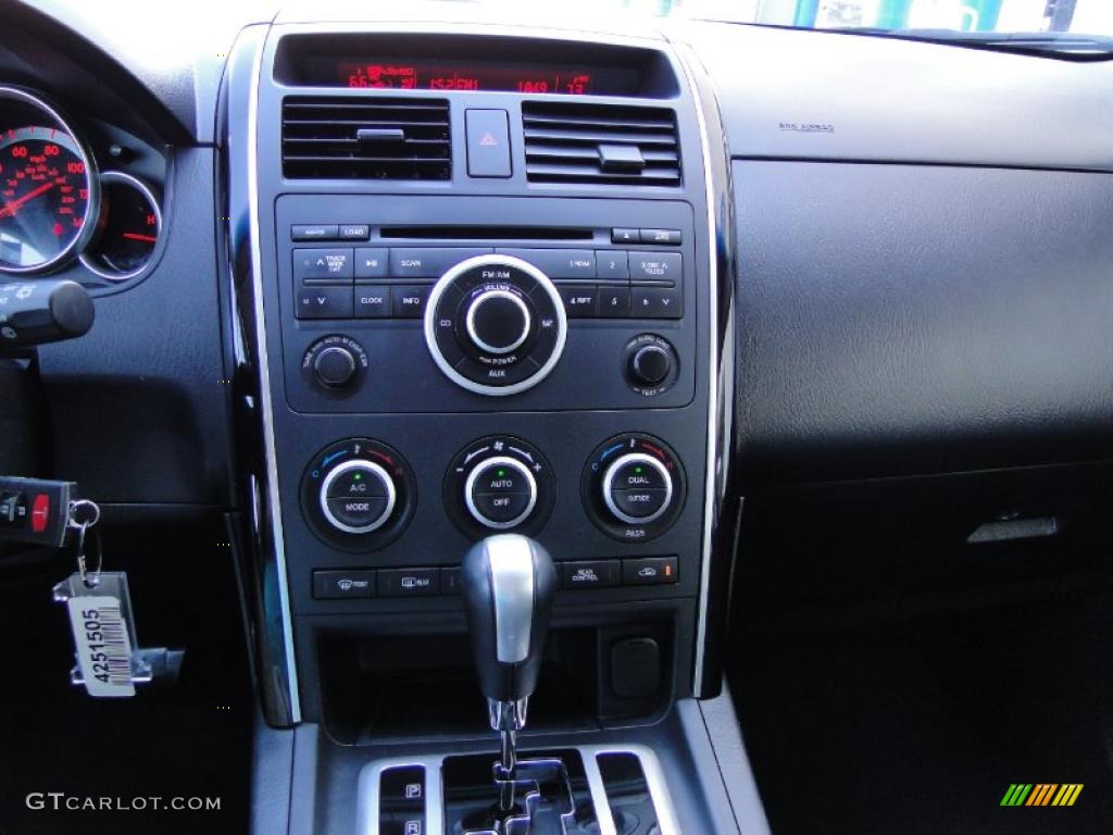 2009 Mazda CX-9 Touring AWD Controls Photo #46575998