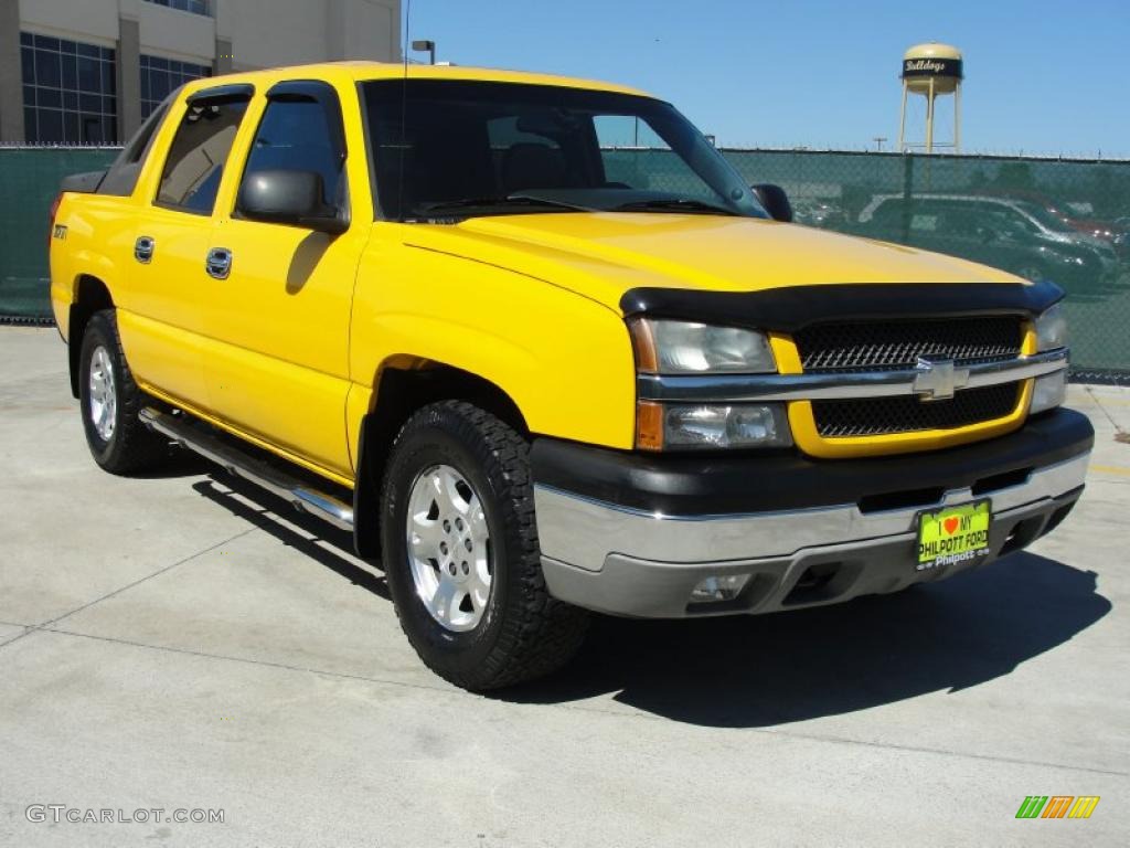 2003 Avalanche 1500 Z71 4x4 - Yellow / Dark Charcoal photo #1