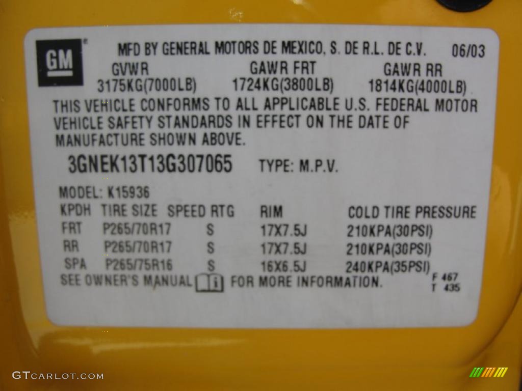 2003 Avalanche 1500 Z71 4x4 - Yellow / Dark Charcoal photo #50