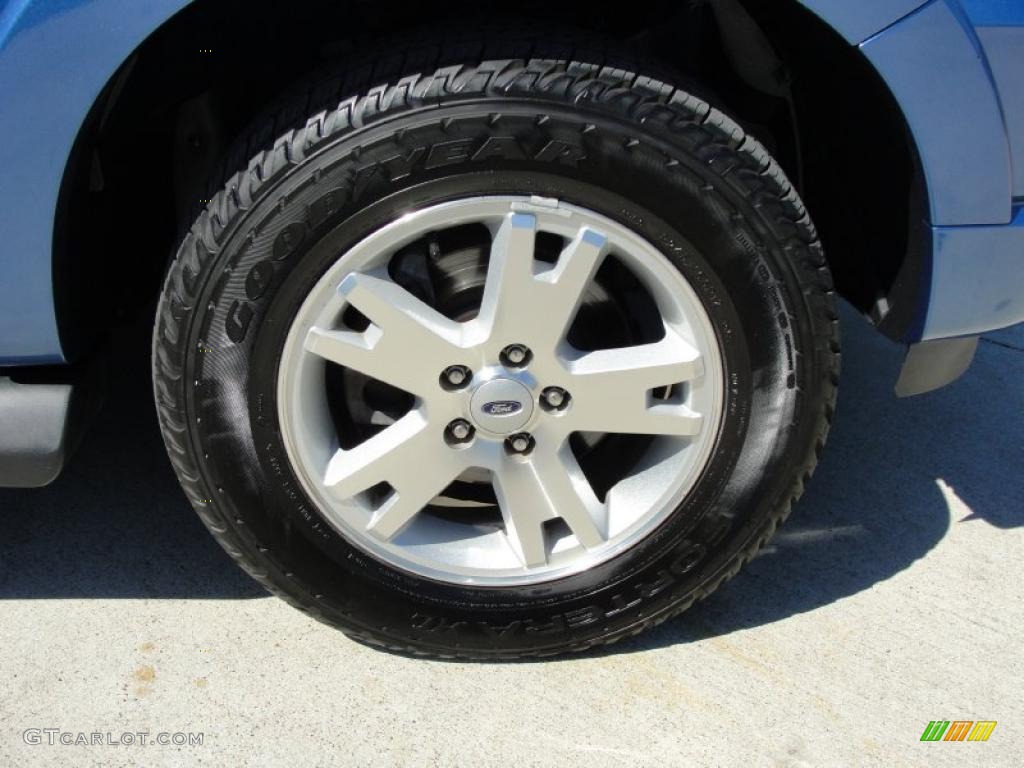 2009 Ford Explorer XLT Wheel Photo #46578107