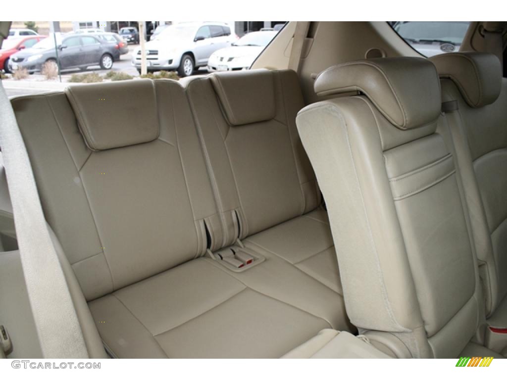 Beige Interior 2006 Subaru B9 Tribeca Limited 7 Passenger Photo #46578434