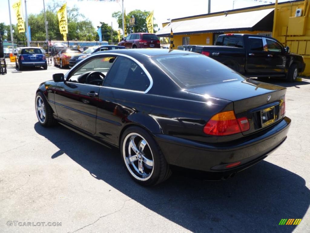 2004 3 Series 330i Coupe - Jet Black / Grey photo #4