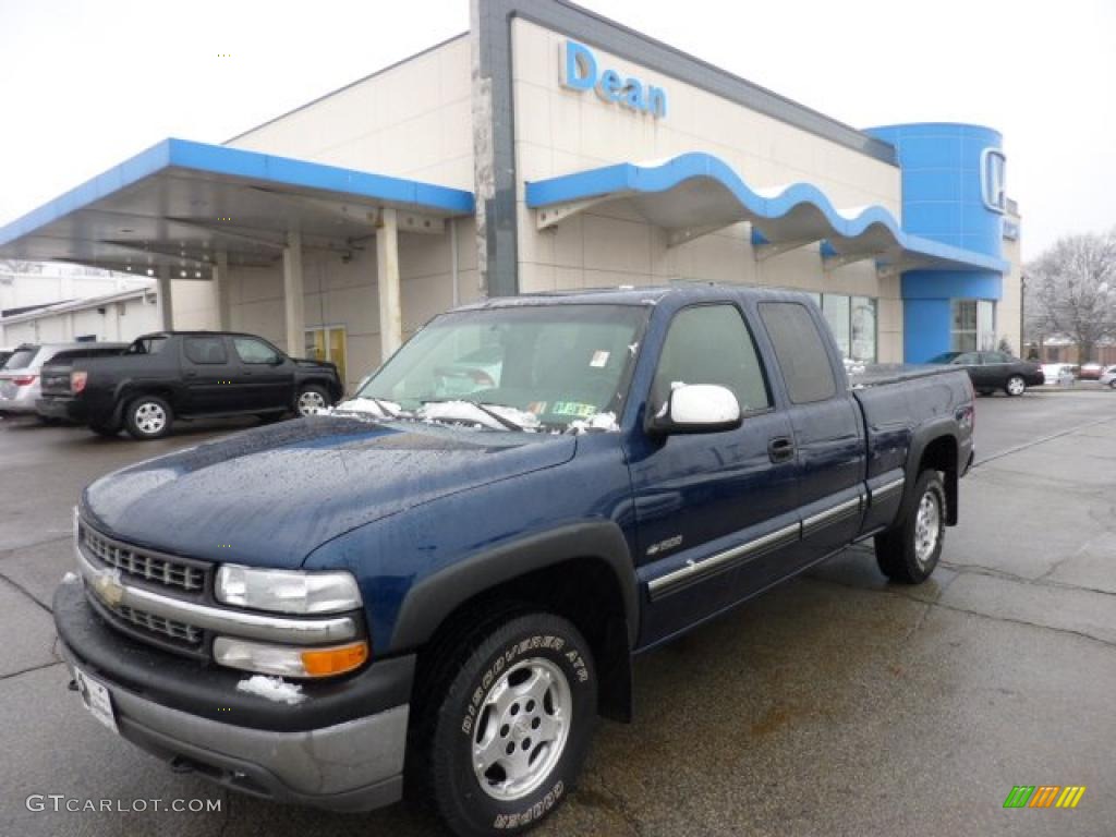 2001 Silverado 1500 LS Extended Cab 4x4 - Indigo Blue Metallic / Graphite photo #1