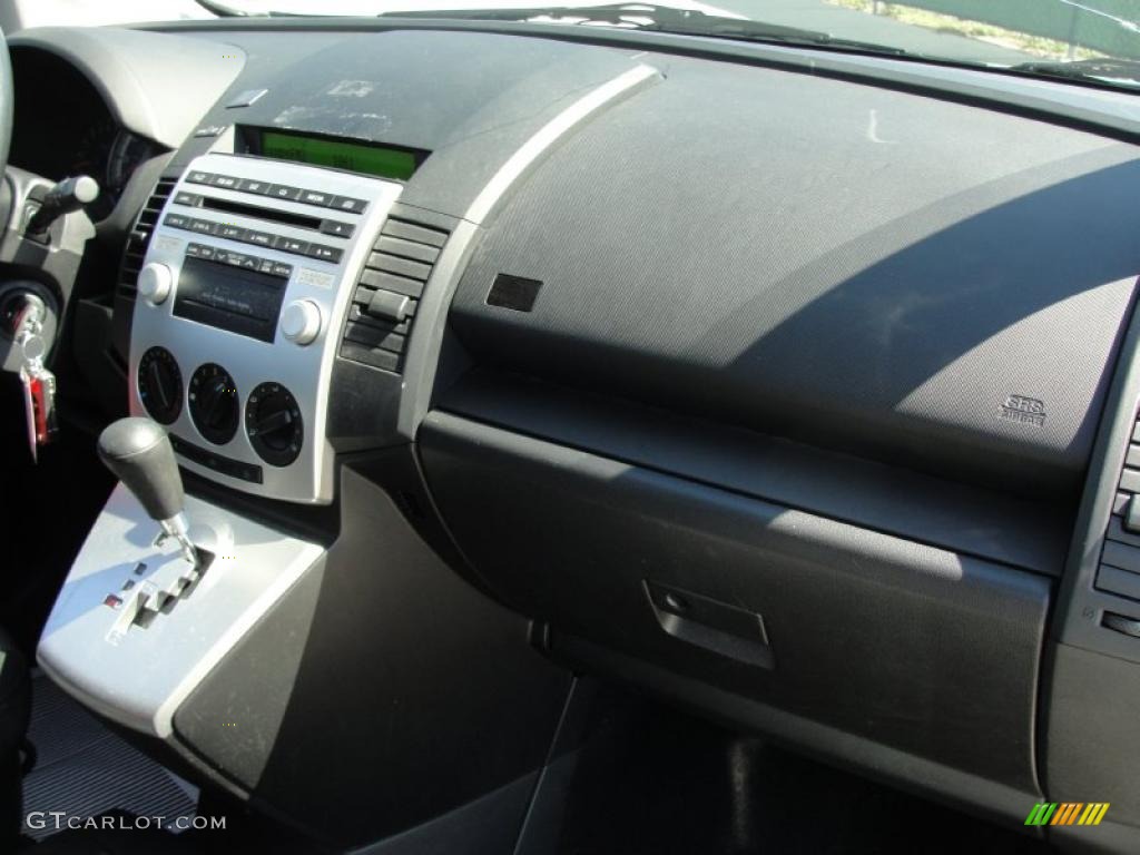 2006 MAZDA5 Sport - Stellar Silver Mica / Black photo #29