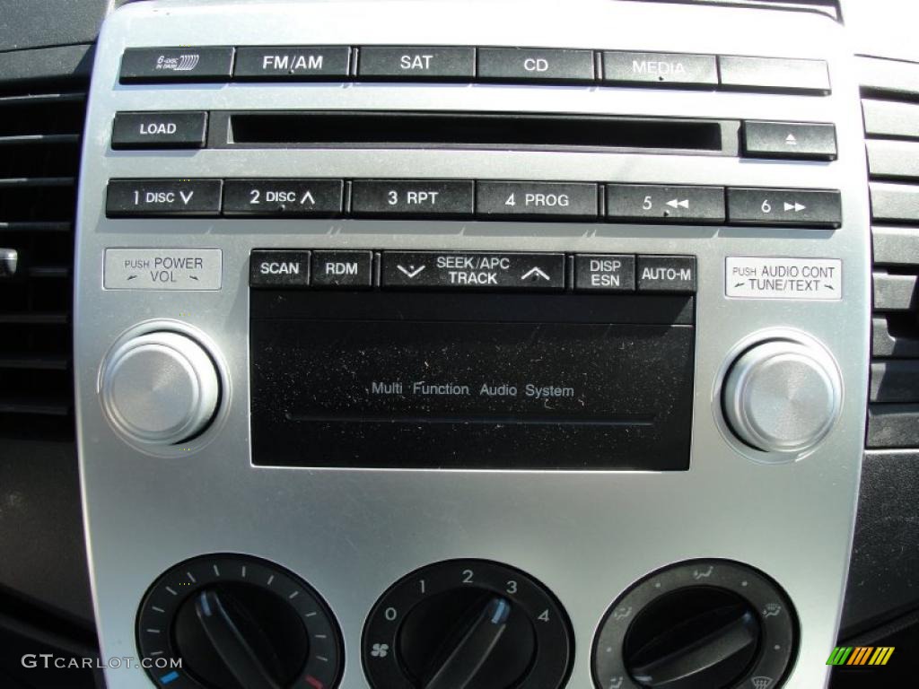 2006 Mazda MAZDA5 Sport Controls Photo #46580519