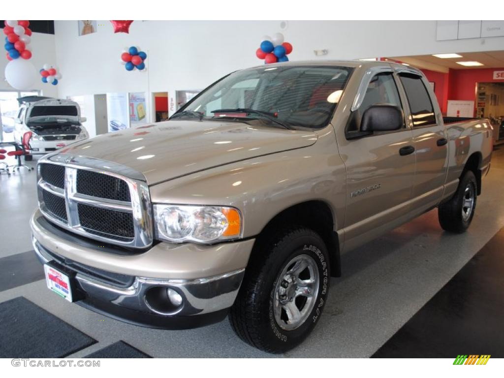 2004 Ram 1500 ST Quad Cab 4x4 - Light Almond Pearl / Dark Slate Gray photo #2