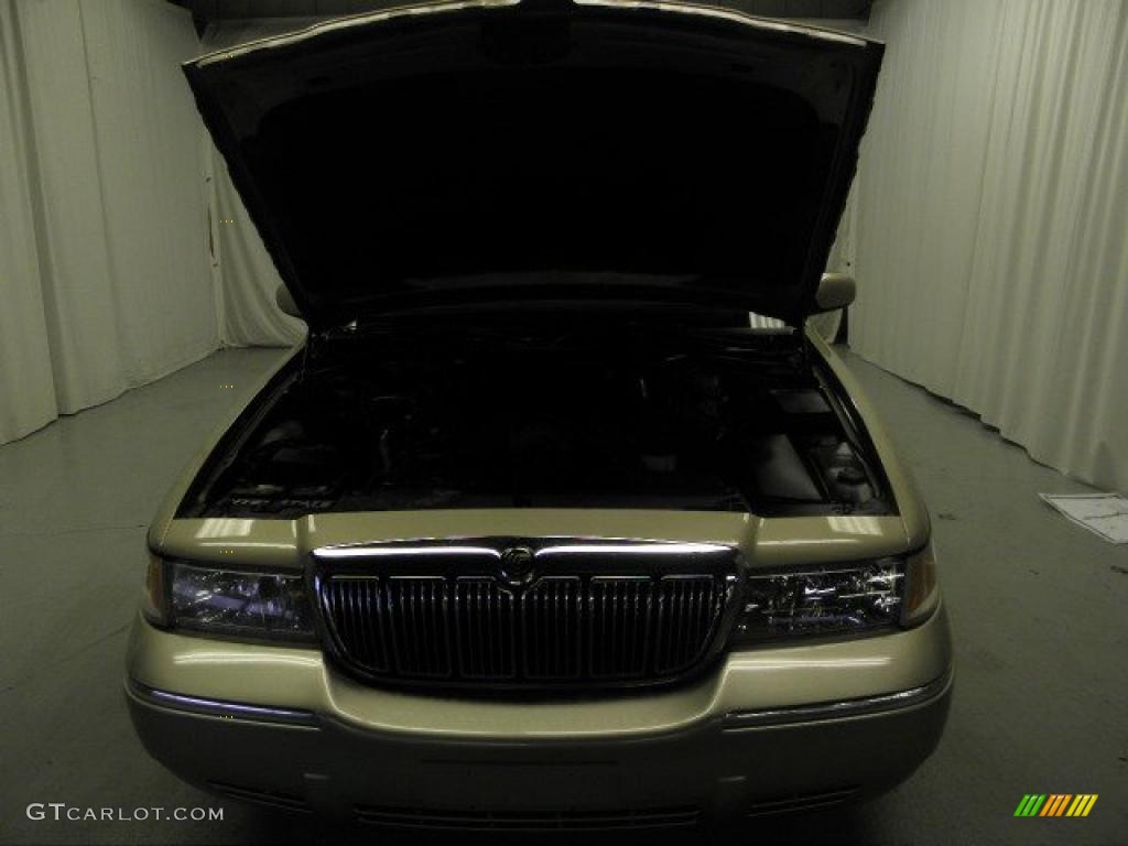 2000 Grand Marquis GS - Harvest Gold Metallic / Medium Parchment photo #5