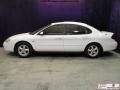 2002 Vibrant White Ford Taurus SES  photo #4