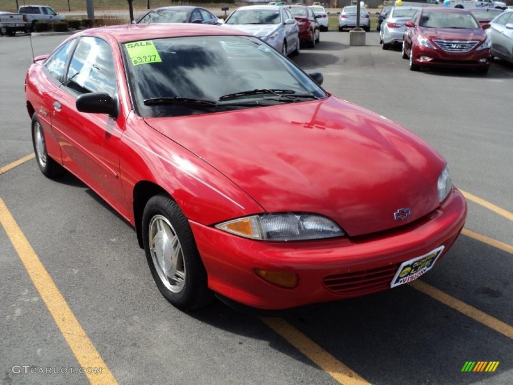 1999 Cavalier RS Coupe - Bright Red / Graphite photo #10