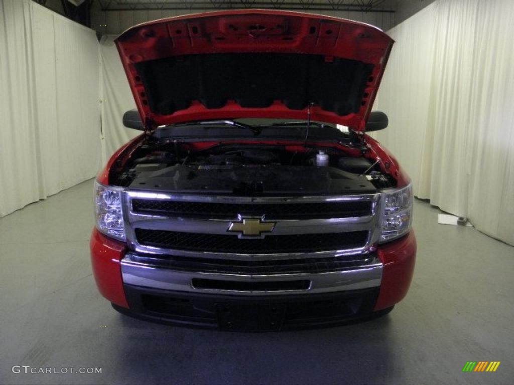 2010 Silverado 1500 Regular Cab - Victory Red / Dark Titanium photo #4