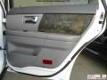 2002 Vibrant White Ford Taurus SES  photo #27