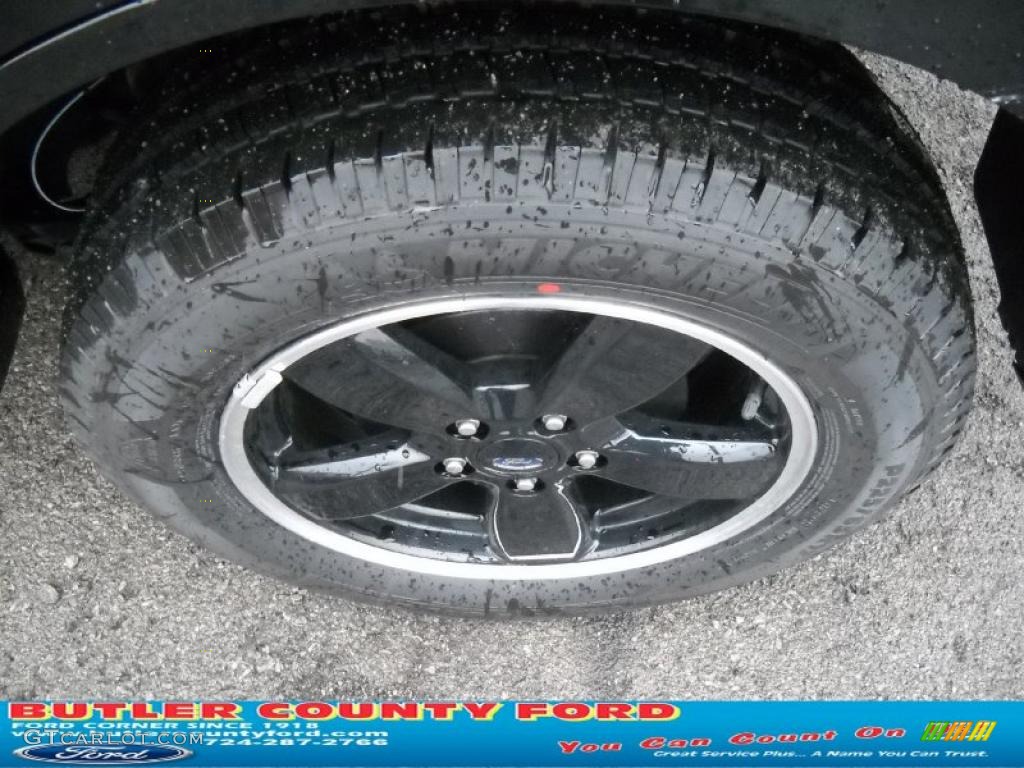 2011 Escape XLT Sport V6 4WD - Tuxedo Black Metallic / Charcoal Black photo #14