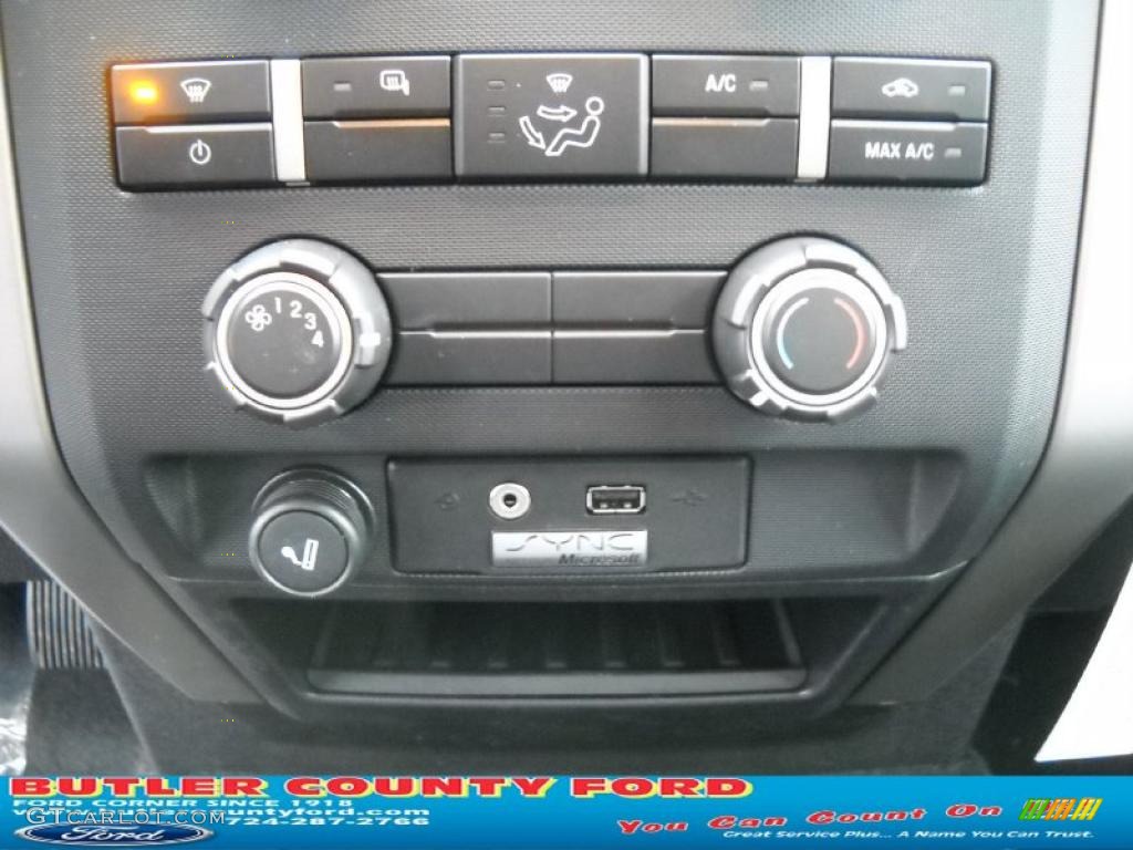 2011 F150 XLT SuperCab 4x4 - Dark Blue Pearl Metallic / Steel Gray photo #23