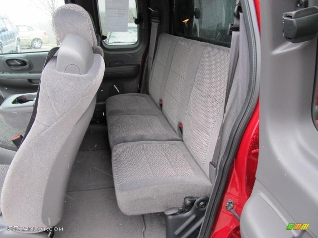 Medium Graphite Interior 2002 Ford F150 XLT SuperCab Photo #46587135