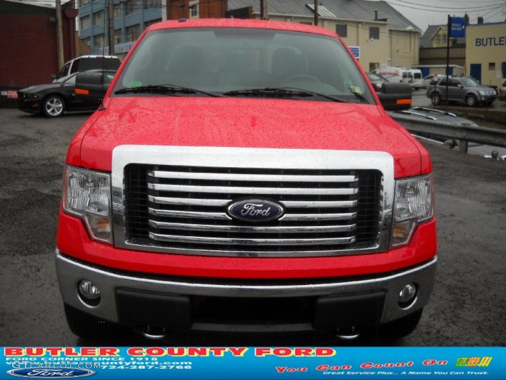 2011 F150 XLT SuperCab 4x4 - Race Red / Steel Gray photo #20