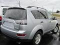 2007 Cool Silver Metallic Mitsubishi Outlander LS 4WD  photo #2