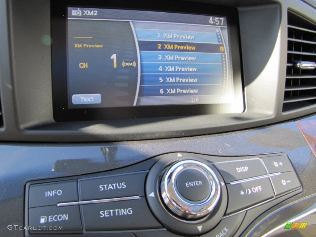 2011 Nissan Quest 3.5 SL Controls Photo #46589646