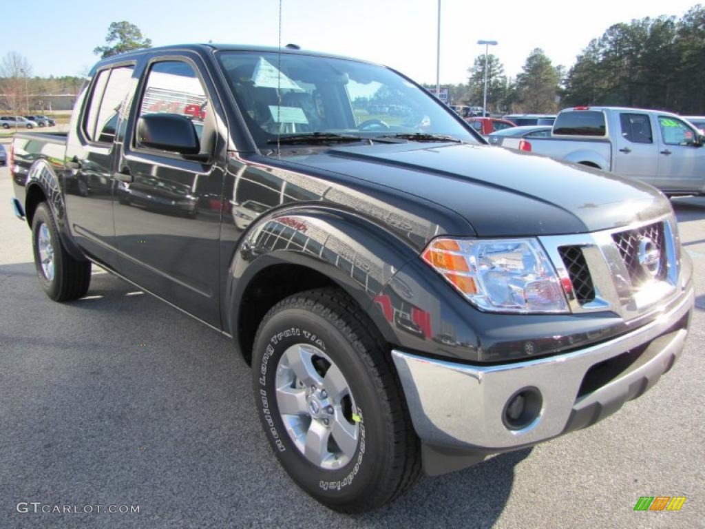 2011 Nissan Frontier SV Crew Cab Exterior Photos