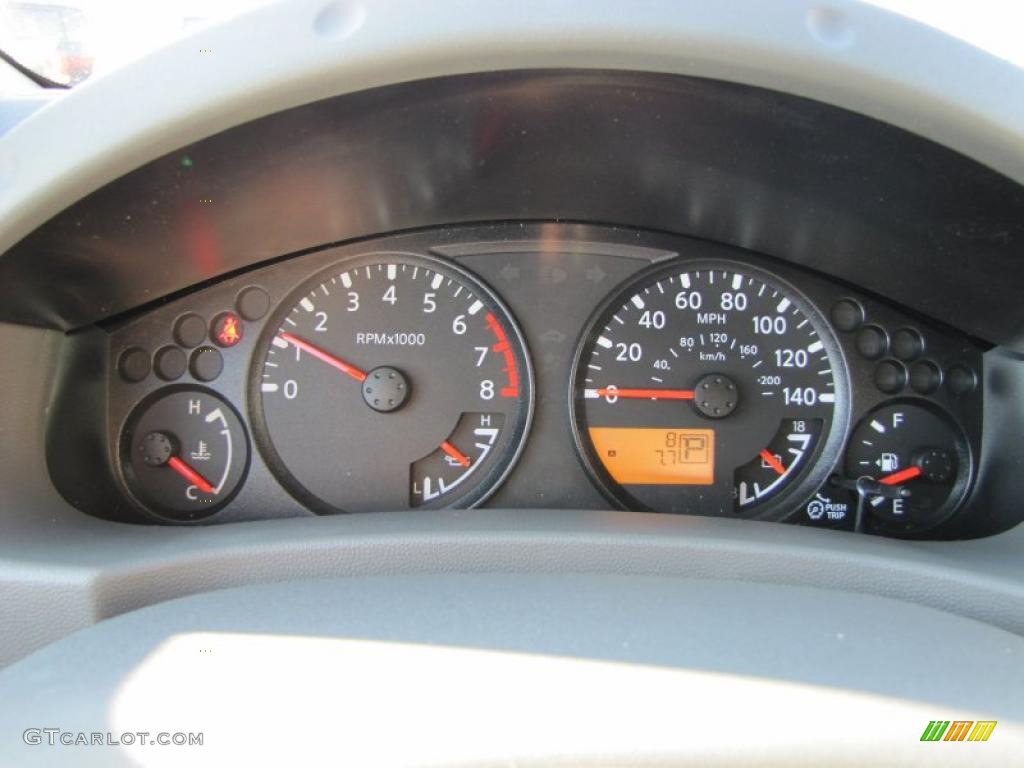 2011 Nissan Frontier SV Crew Cab Gauges Photos