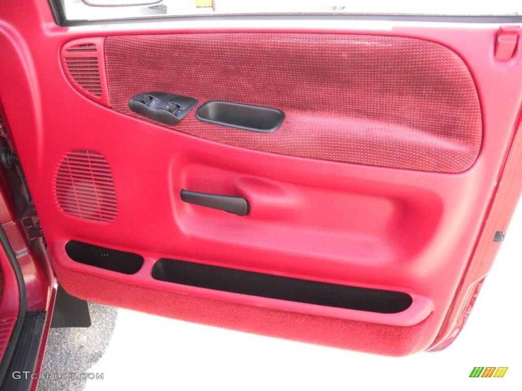 1995 Dodge Ram 3500 LT Regular Cab Dually Red Door Panel Photo #46592588