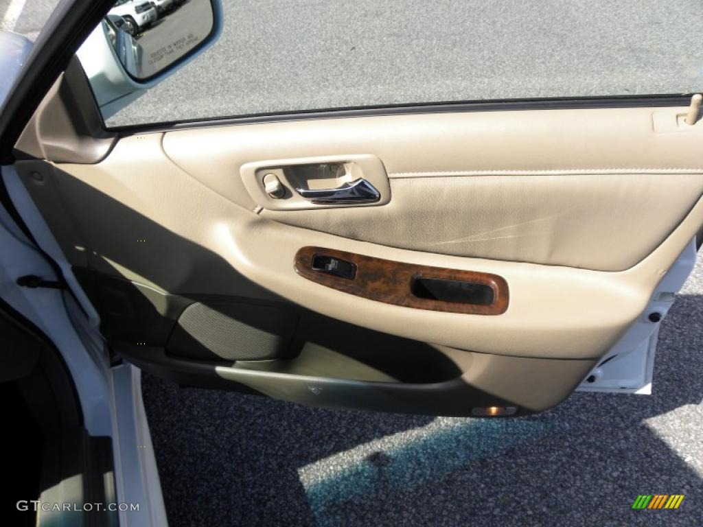 2002 Accord EX Sedan - Taffeta White / Ivory photo #10