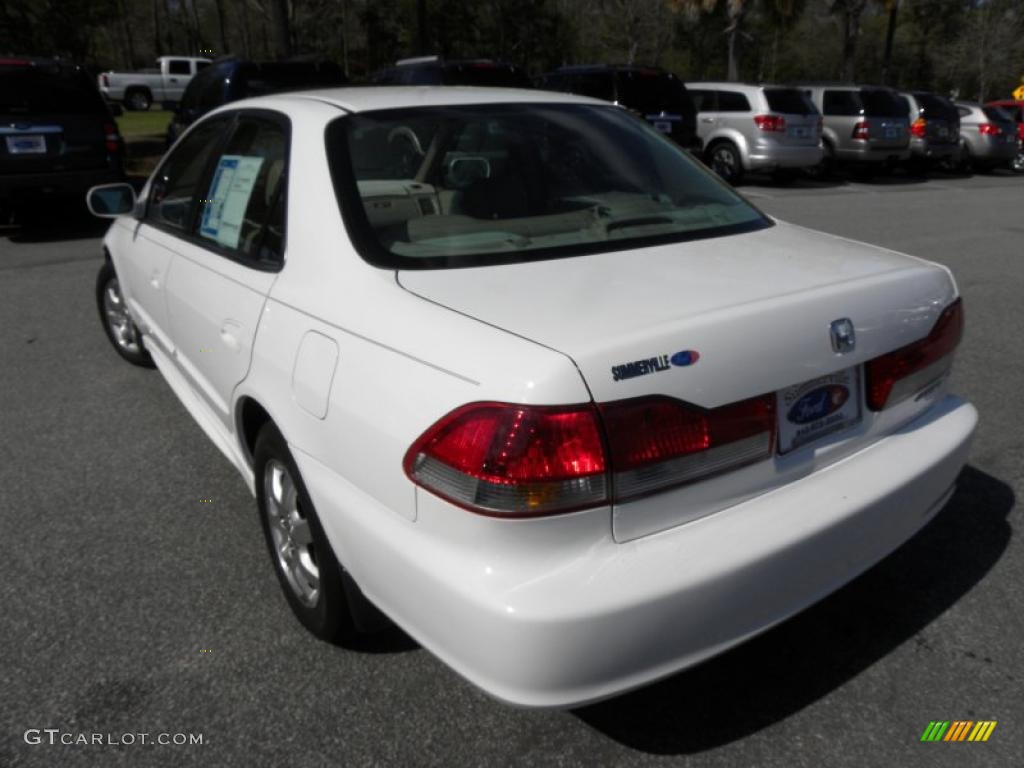 2002 Accord EX Sedan - Taffeta White / Ivory photo #16