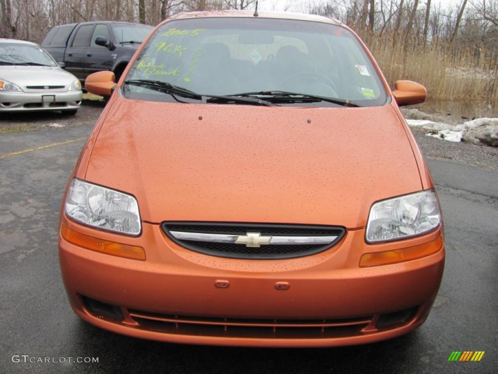 Spicy Orange Metallic 2005 Chevrolet Aveo LT Hatchback Exterior Photo #46593758