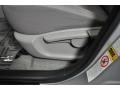 Classic Silver Metallic - RAV4 4WD Photo No. 14