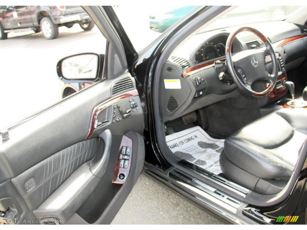 Charcoal Interior 2005 Mercedes-Benz S 500 4Matic Sedan Photo #46597319