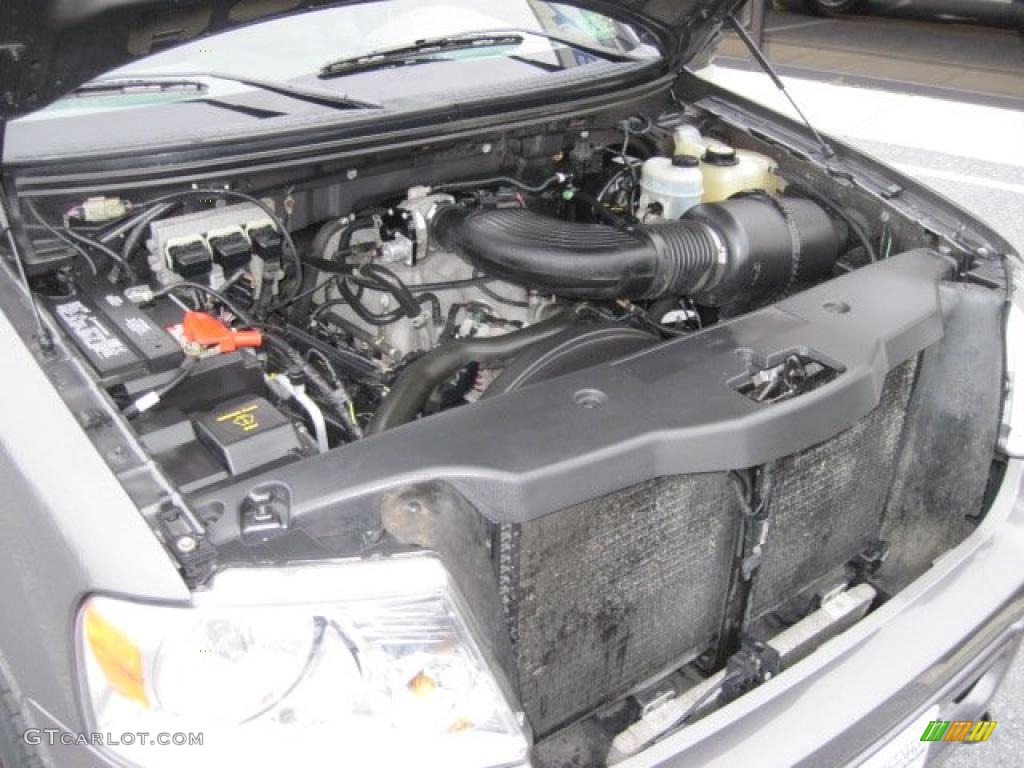 2006 F150 STX SuperCab 4x4 - Dark Shadow Grey Metallic / Medium Flint photo #7