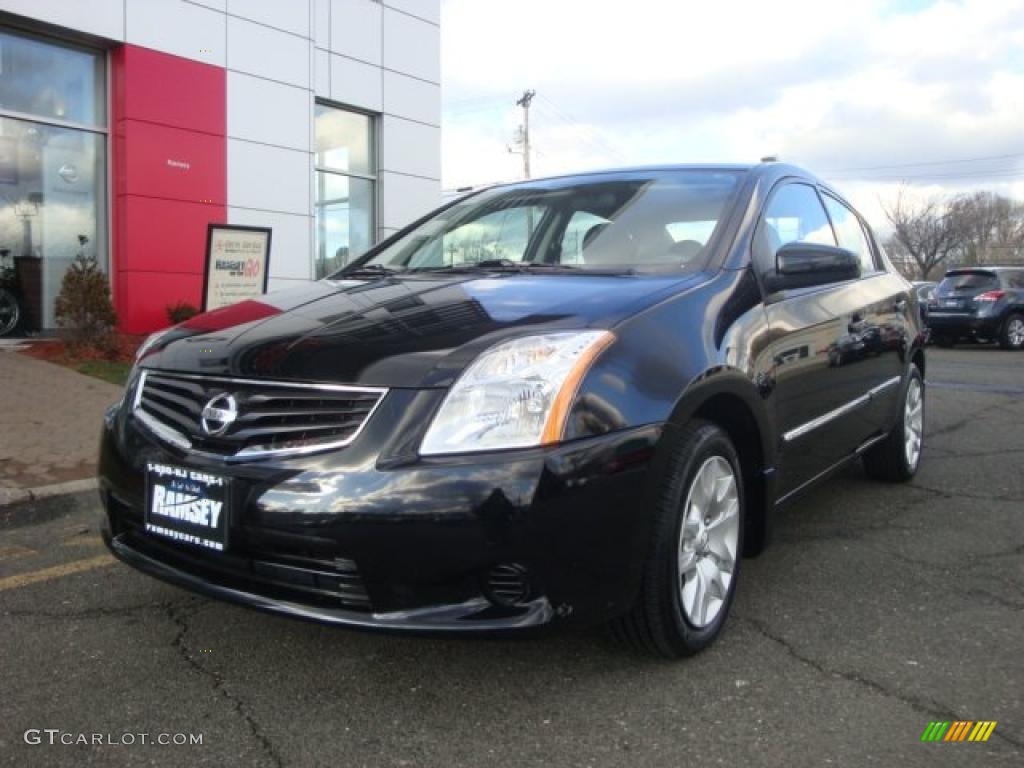 2010 Sentra 2.0 S - Super Black / Charcoal photo #1