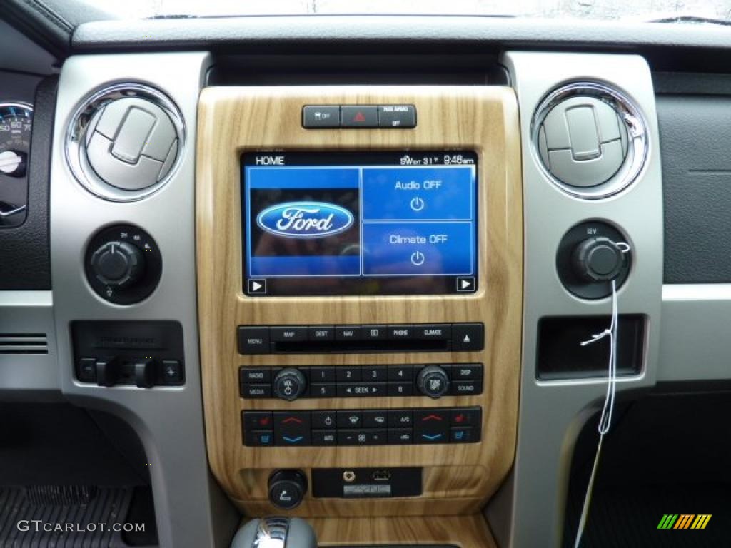 2011 Ford F150 Lariat SuperCrew 4x4 Controls Photo #46608112