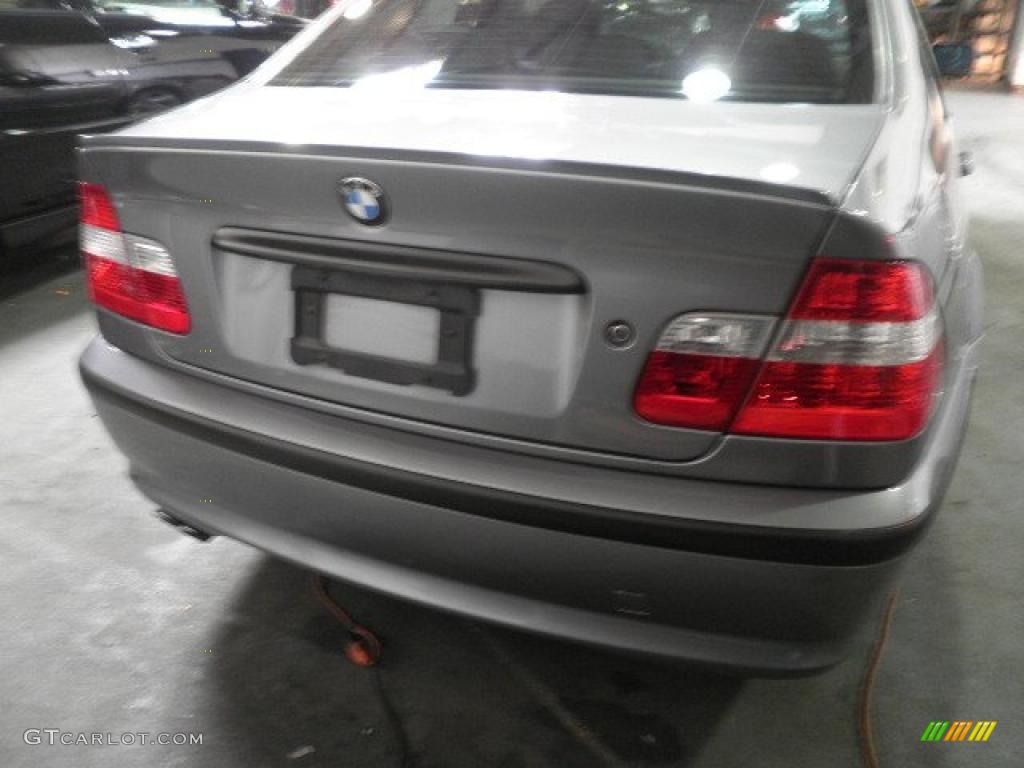 2004 3 Series 325i Sedan - Silver Grey Metallic / Grey photo #5