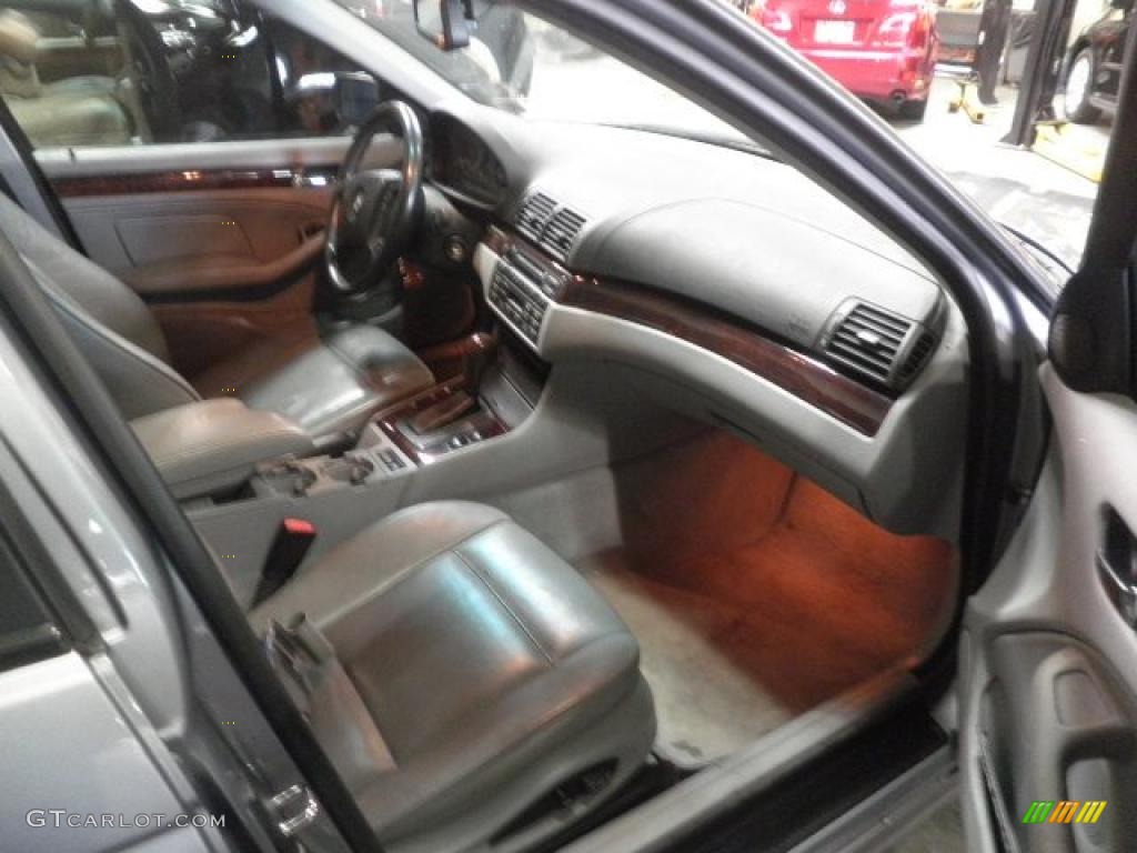 2004 3 Series 325i Sedan - Silver Grey Metallic / Grey photo #9