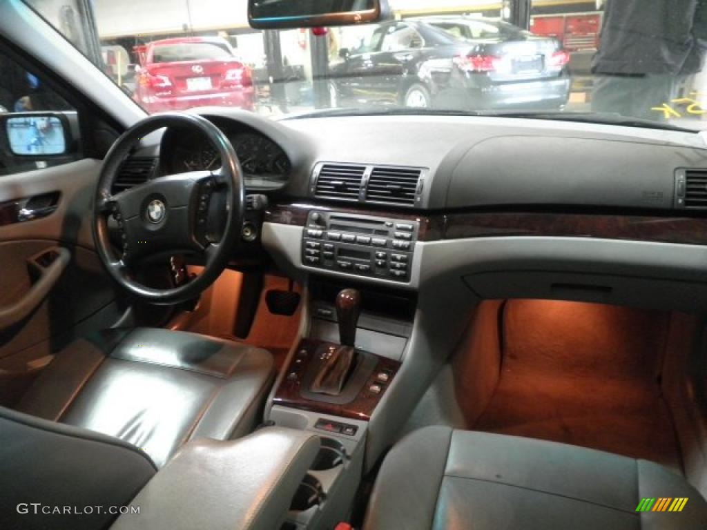 2004 3 Series 325i Sedan - Silver Grey Metallic / Grey photo #11